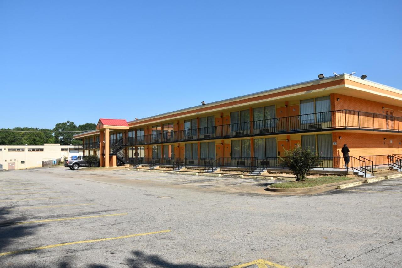 Homeplace Inn Jacksonville Bagian luar foto