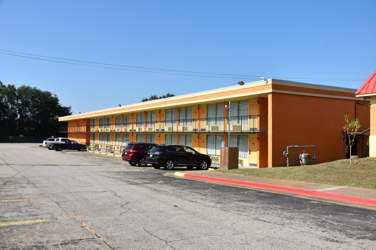 Homeplace Inn Jacksonville Bagian luar foto