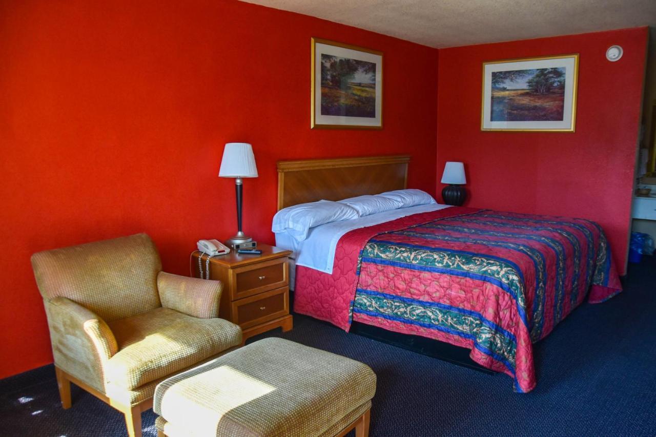 Homeplace Inn Jacksonville Bagian luar foto