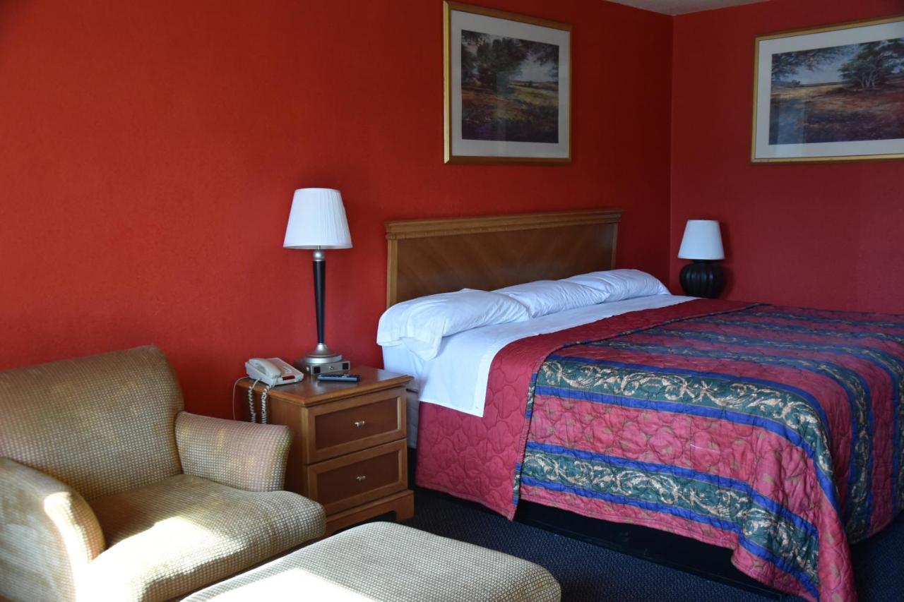 Homeplace Inn Jacksonville Bagian luar foto